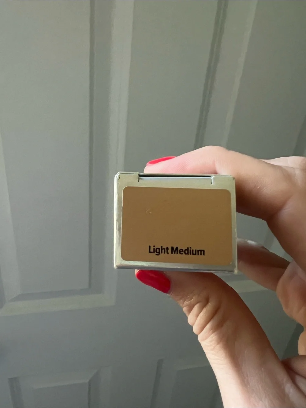 NEW IN BOX, it cosmetics CC+ Color Correcting Full Coverage Cream - light medium